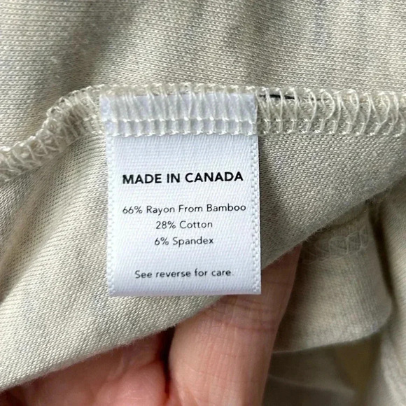 Women's Bamboo/cotton Blanket Cardigan
null - Picture 7 of 11